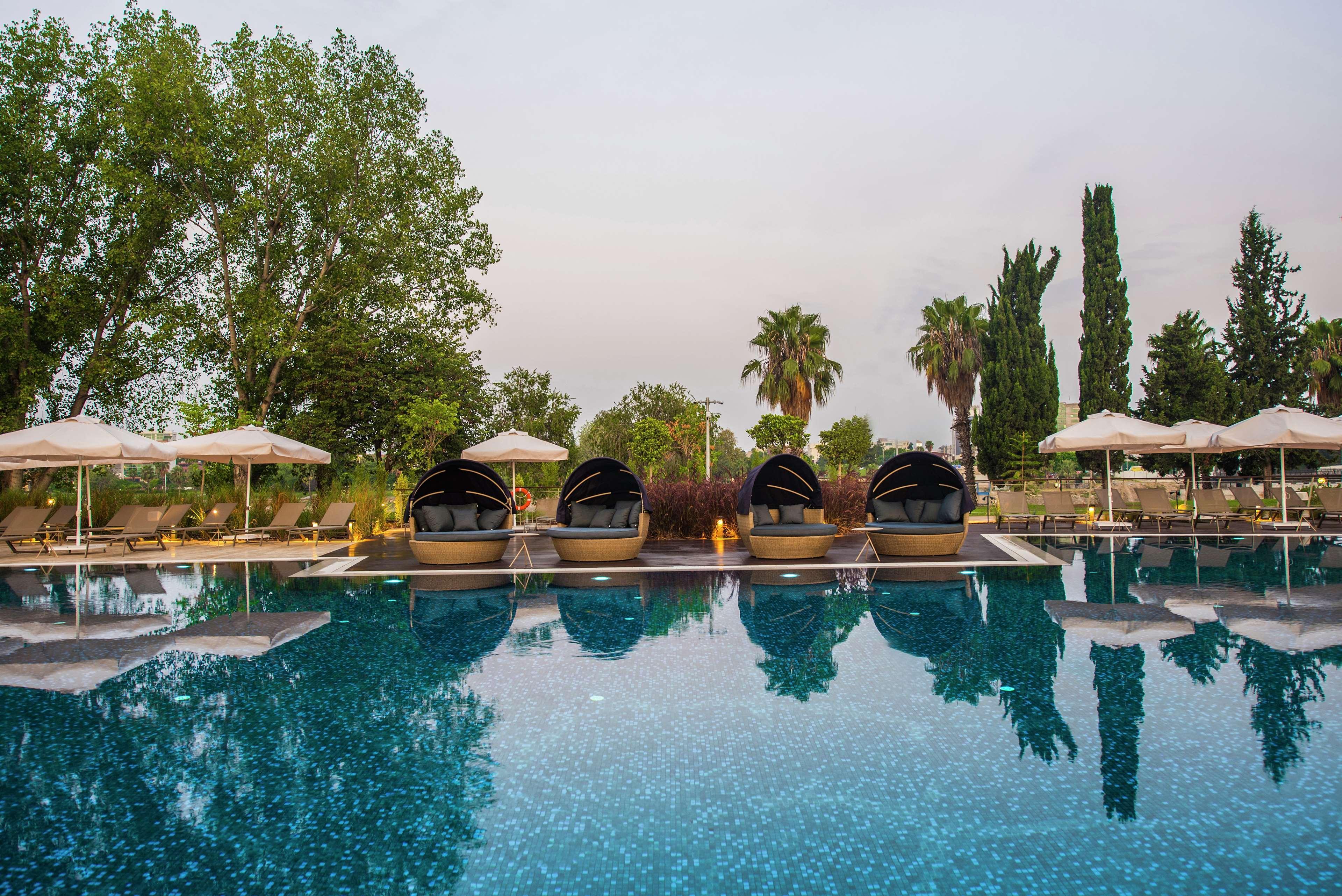 Adana Hiltonsa Hotel מראה חיצוני תמונה