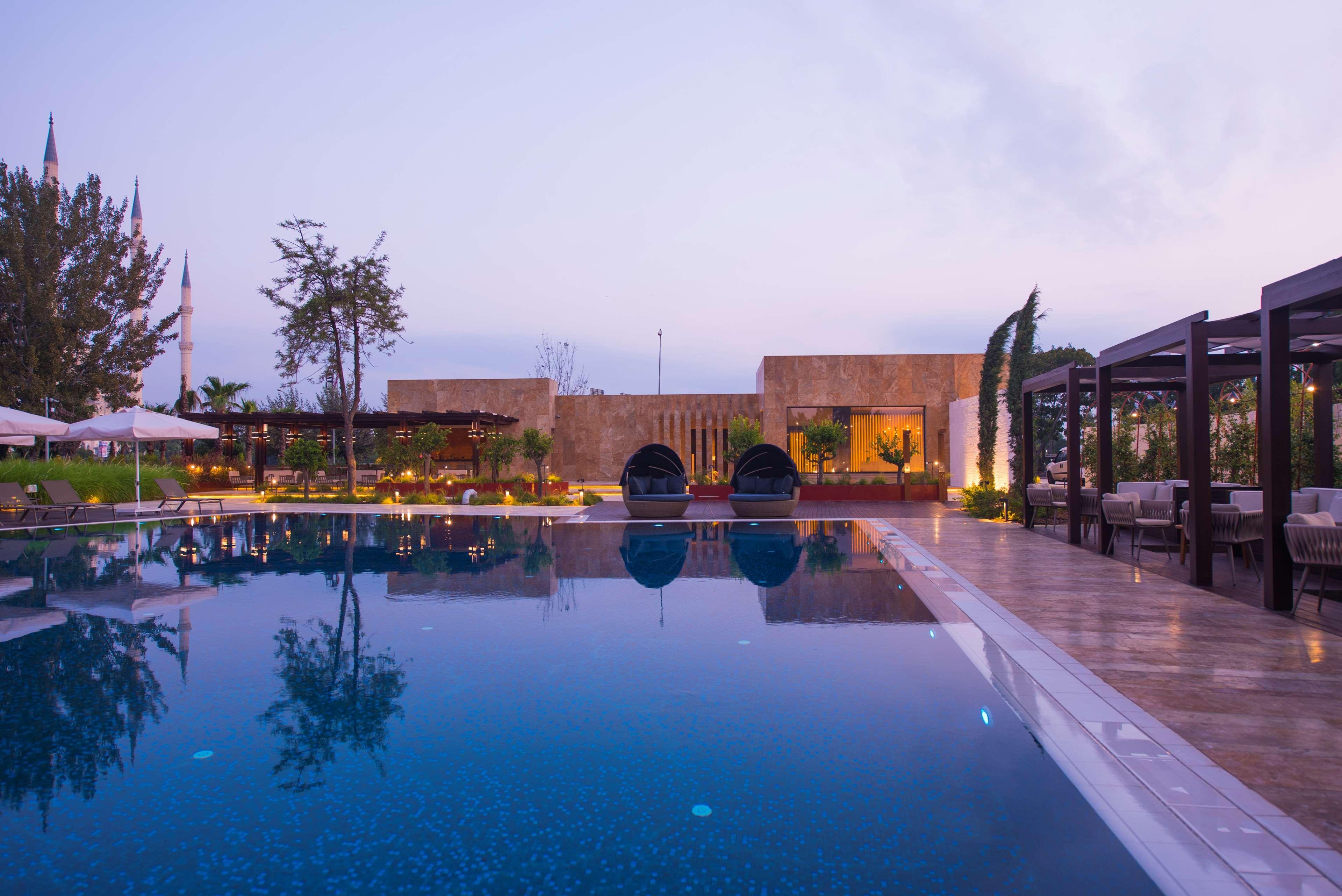Adana Hiltonsa Hotel מראה חיצוני תמונה