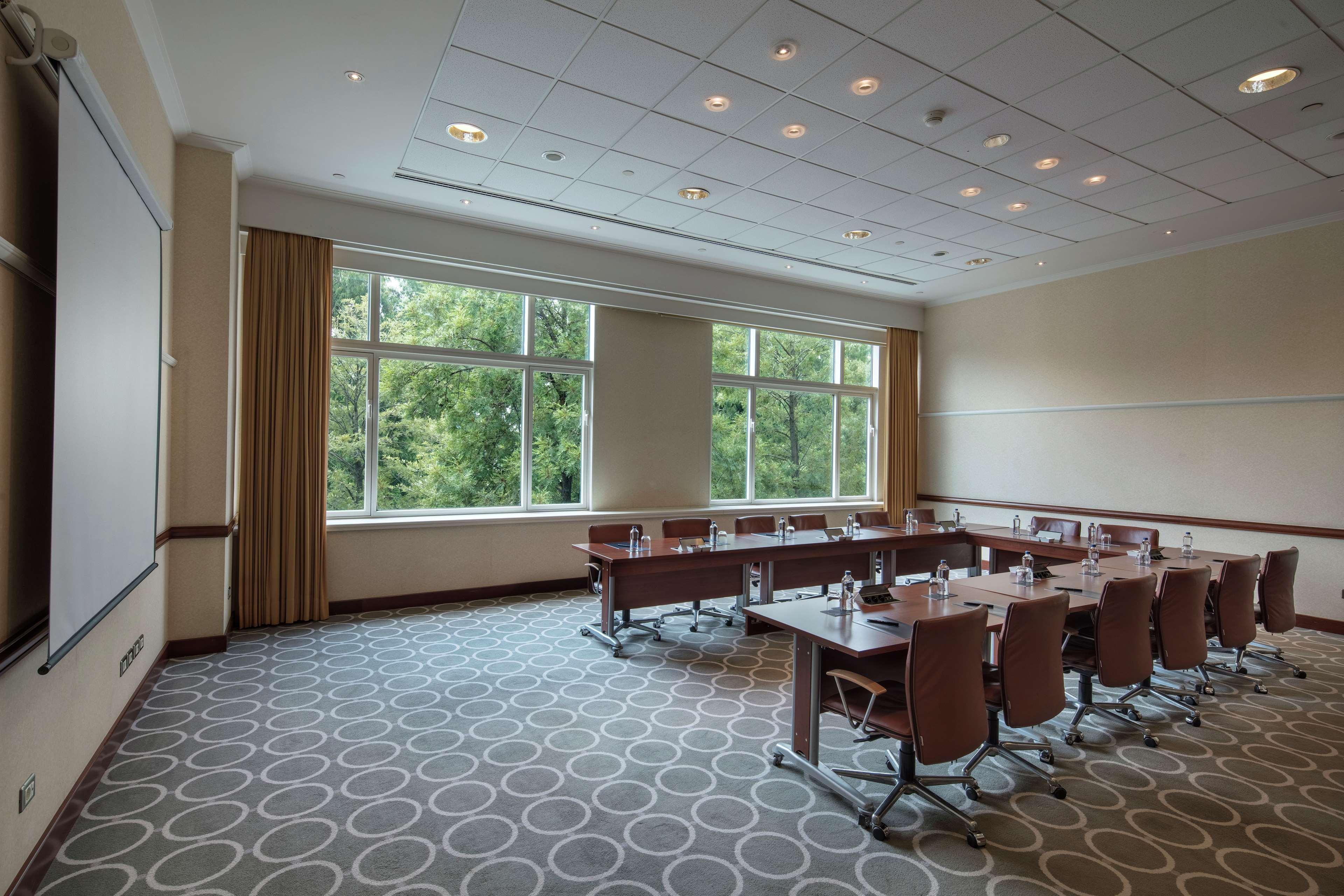 Adana Hiltonsa Hotel מראה חיצוני תמונה