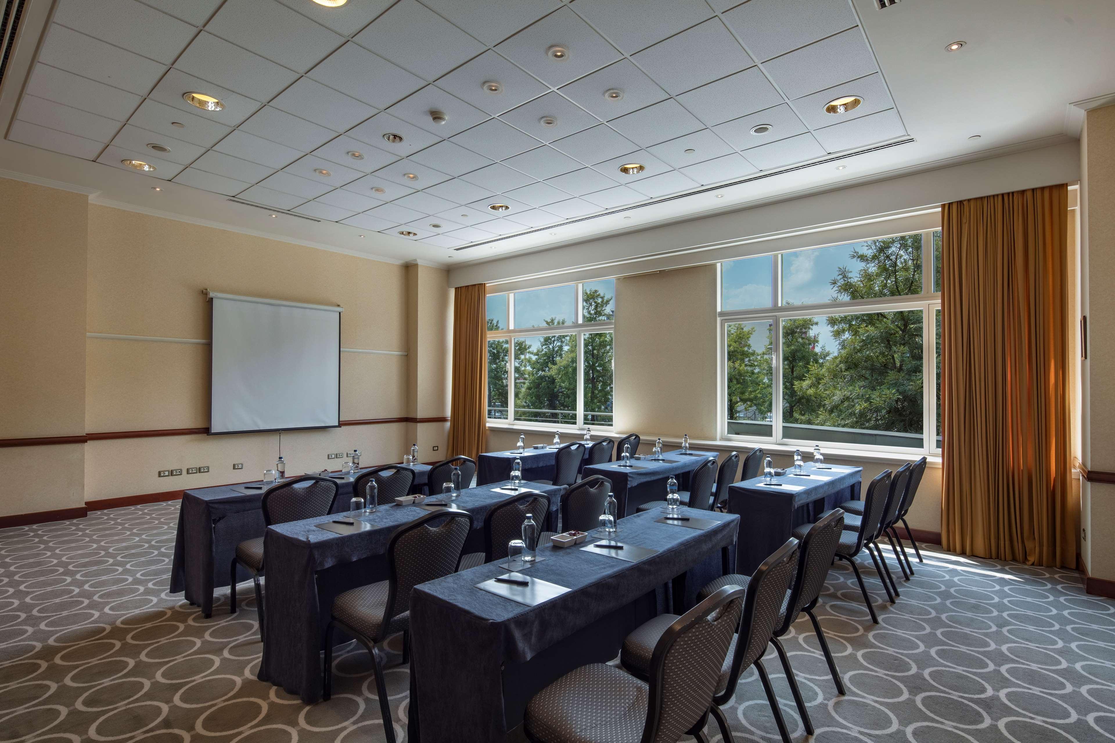 Adana Hiltonsa Hotel מראה חיצוני תמונה