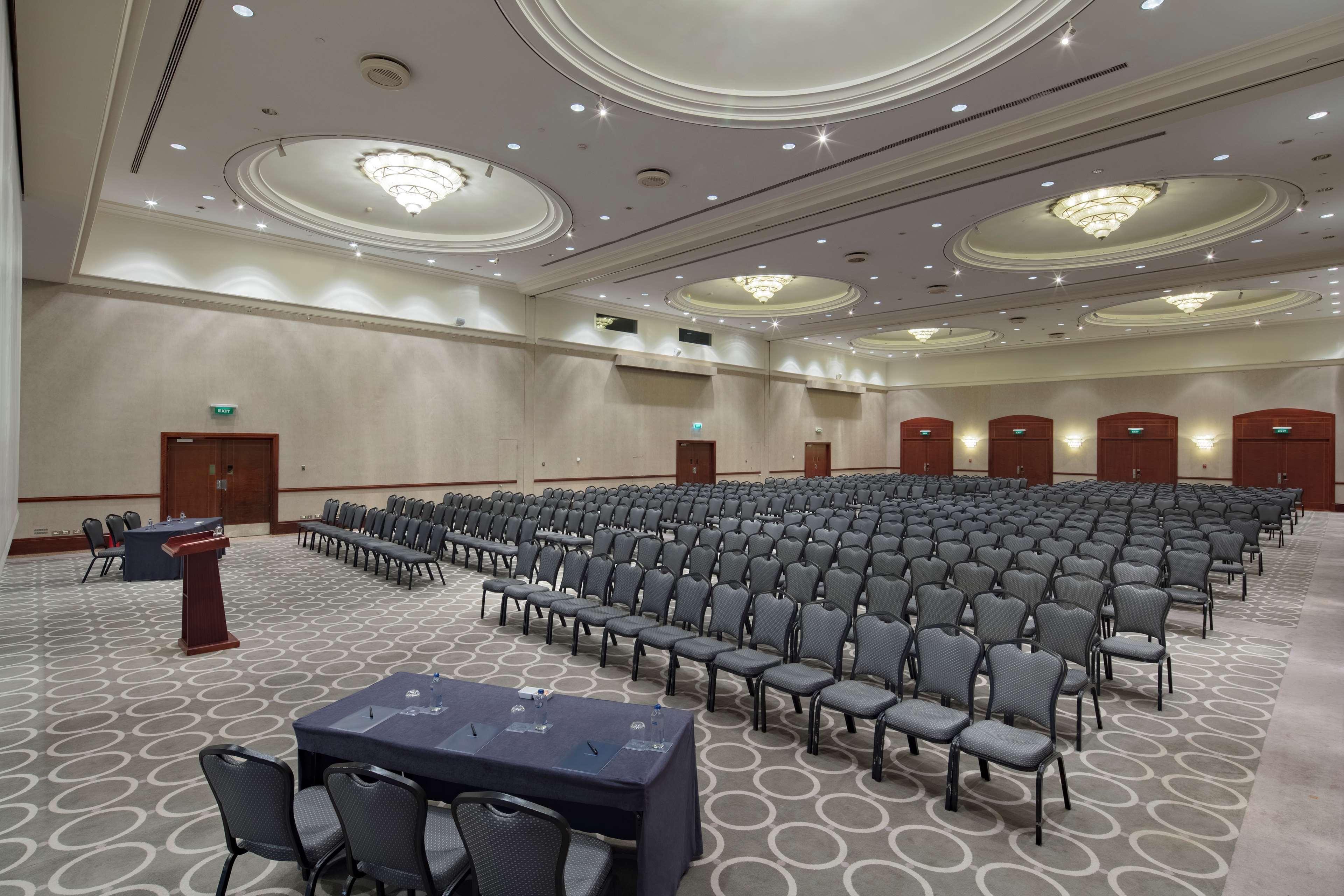 Adana Hiltonsa Hotel מראה חיצוני תמונה