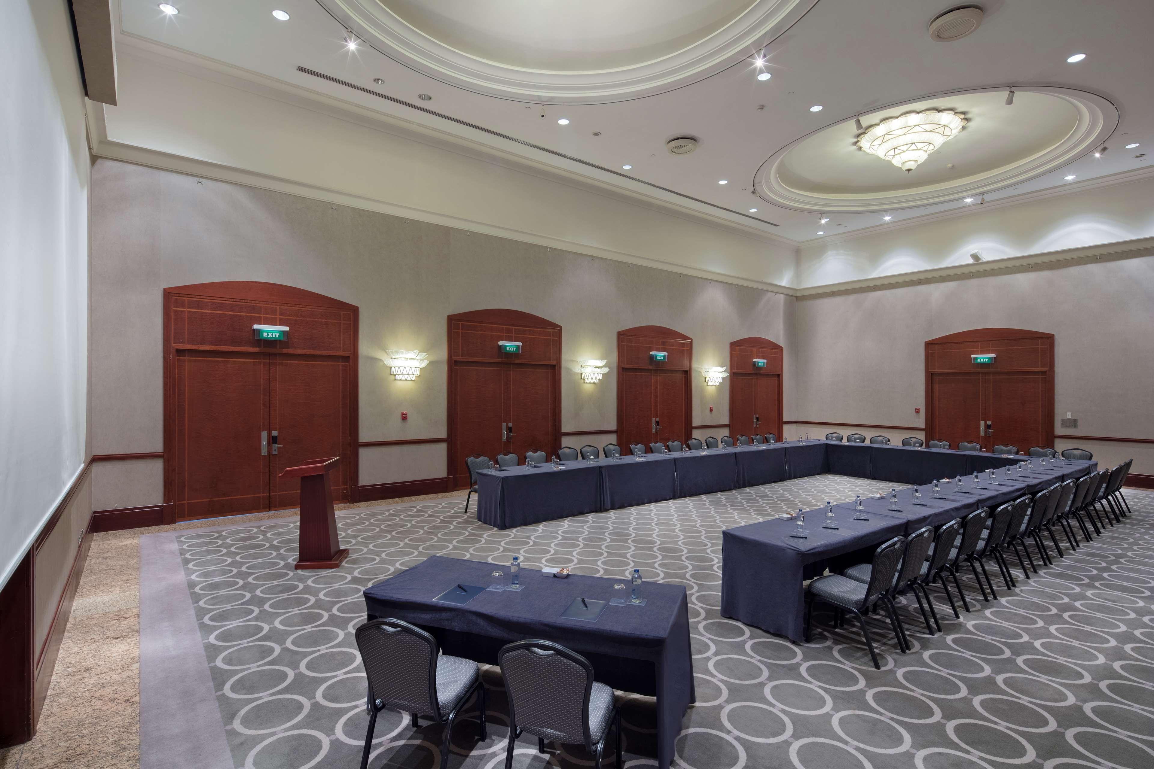 Adana Hiltonsa Hotel מראה חיצוני תמונה