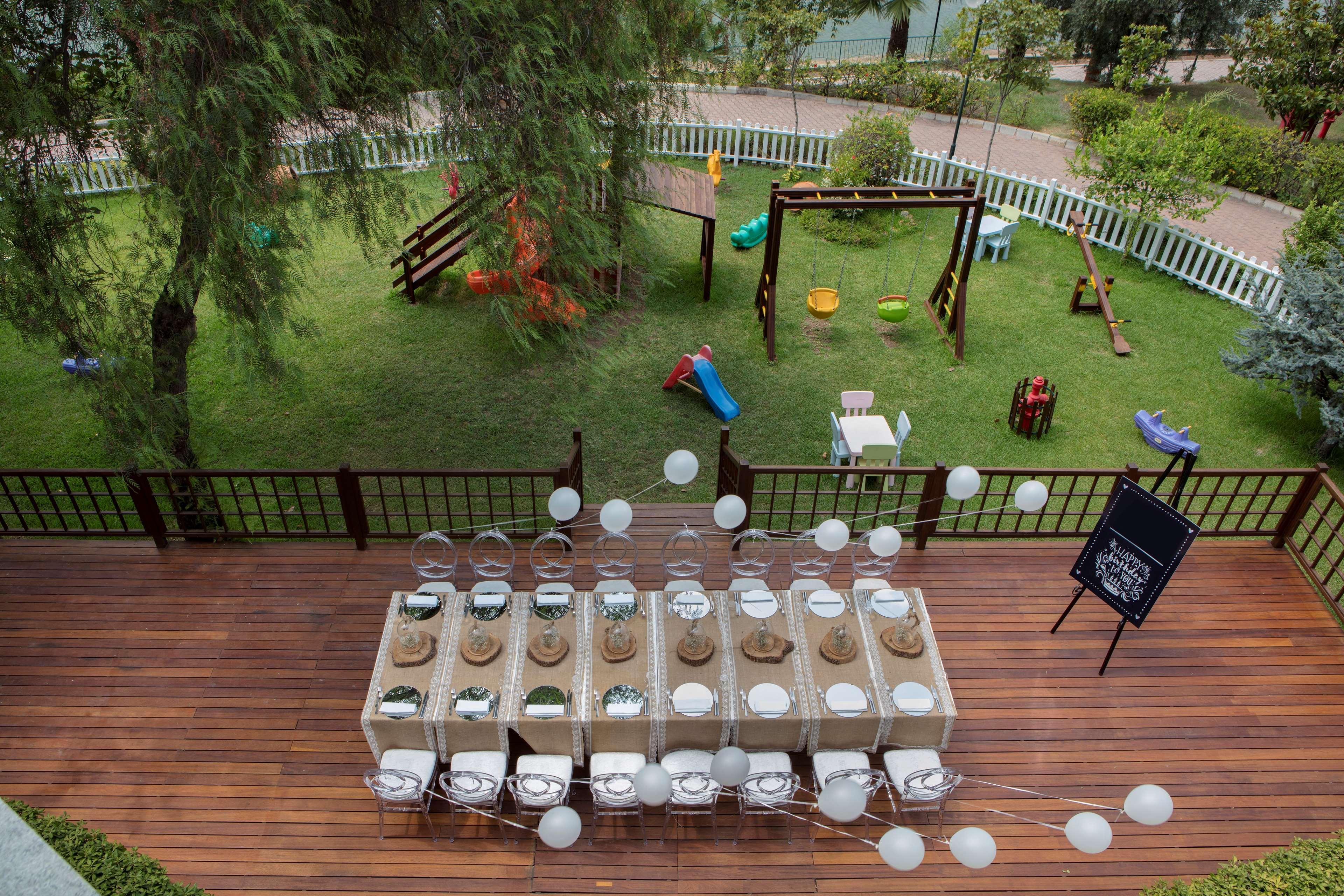 Adana Hiltonsa Hotel מראה חיצוני תמונה