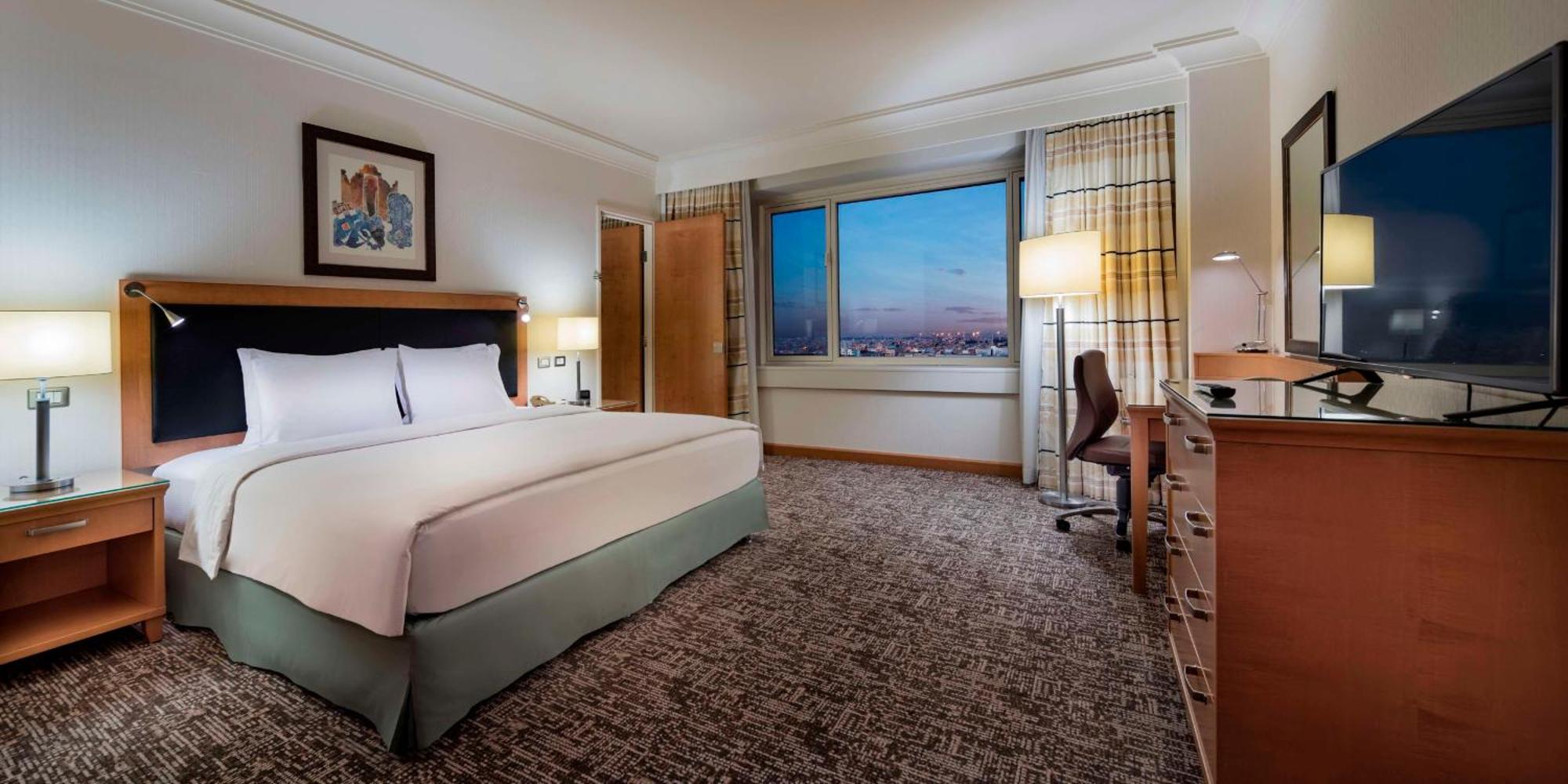 Adana Hiltonsa Hotel מראה חיצוני תמונה