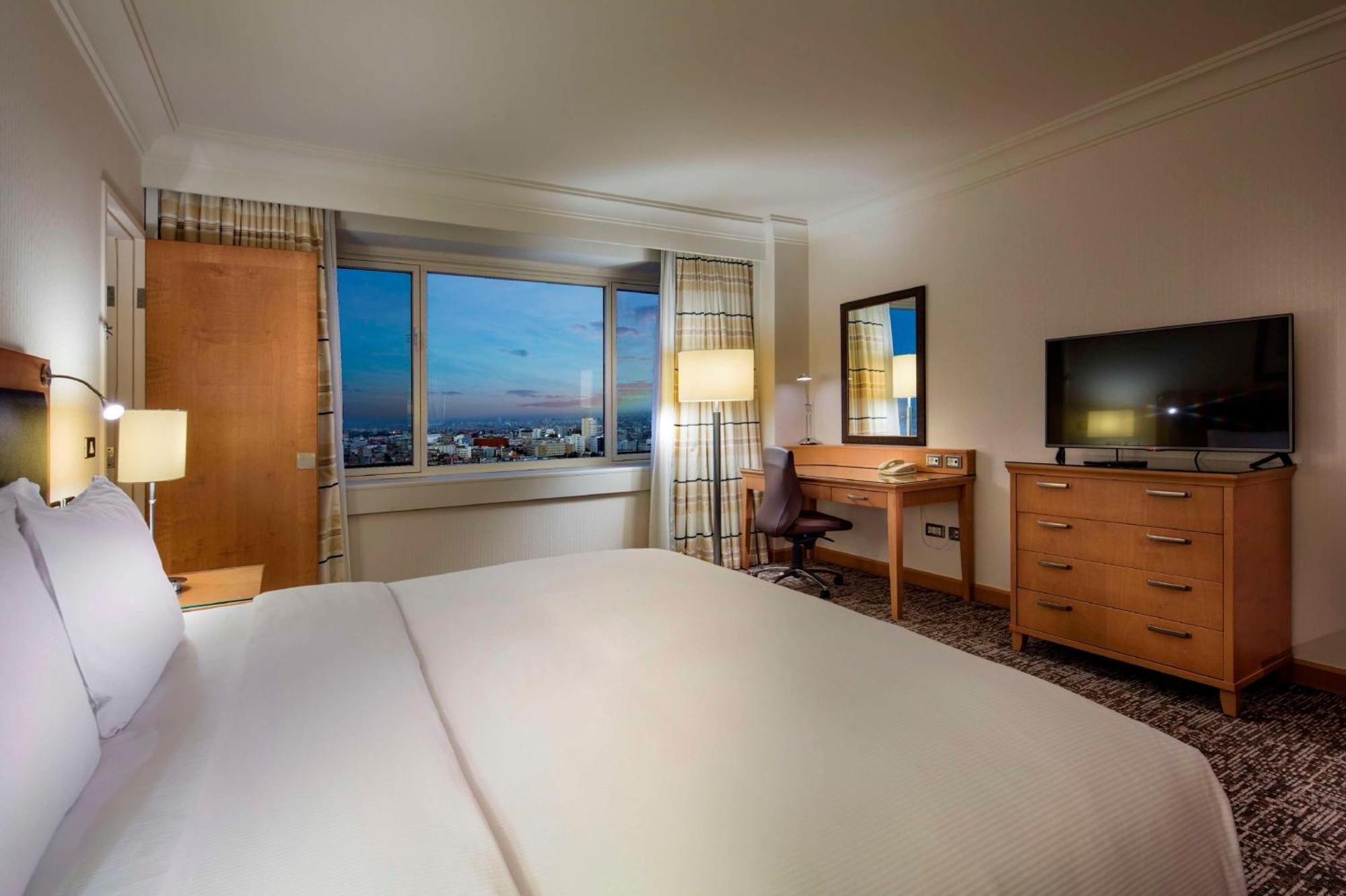 Adana Hiltonsa Hotel מראה חיצוני תמונה