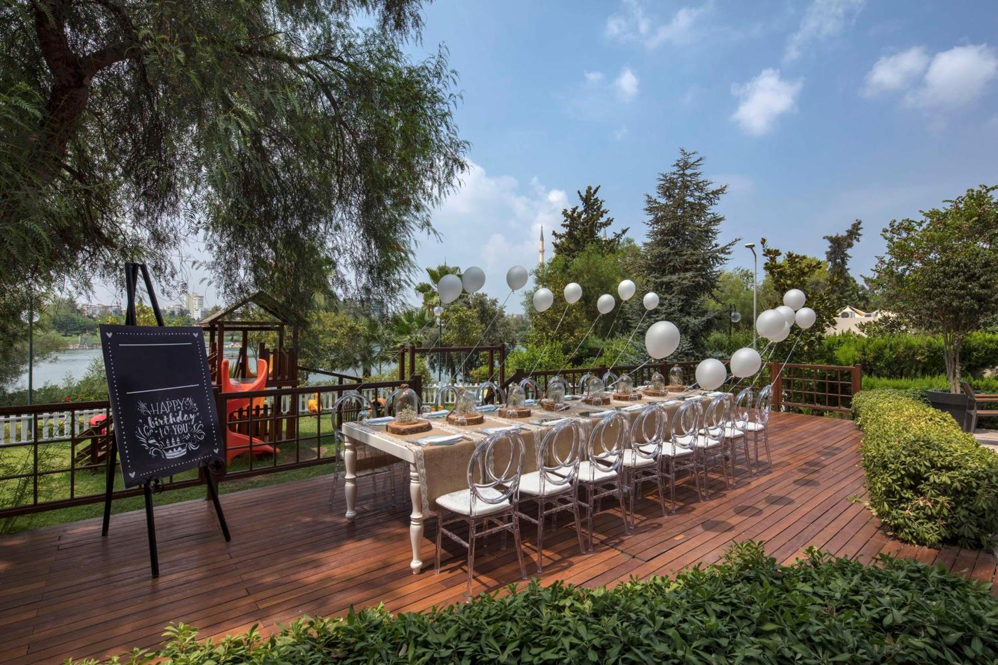 Adana Hiltonsa Hotel מראה חיצוני תמונה